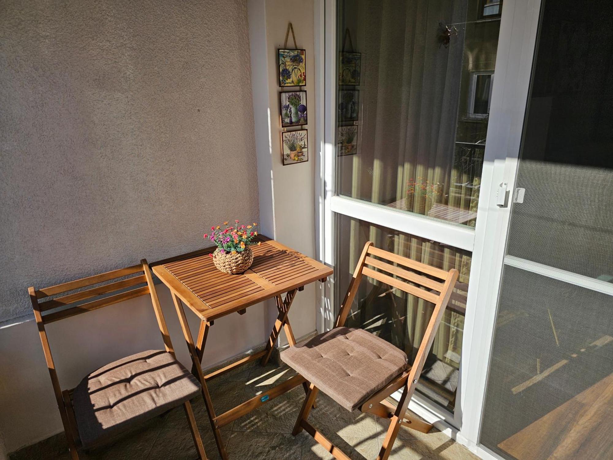Bright Inn - Holiday & Business Apartment Sofia Exteriör bild
