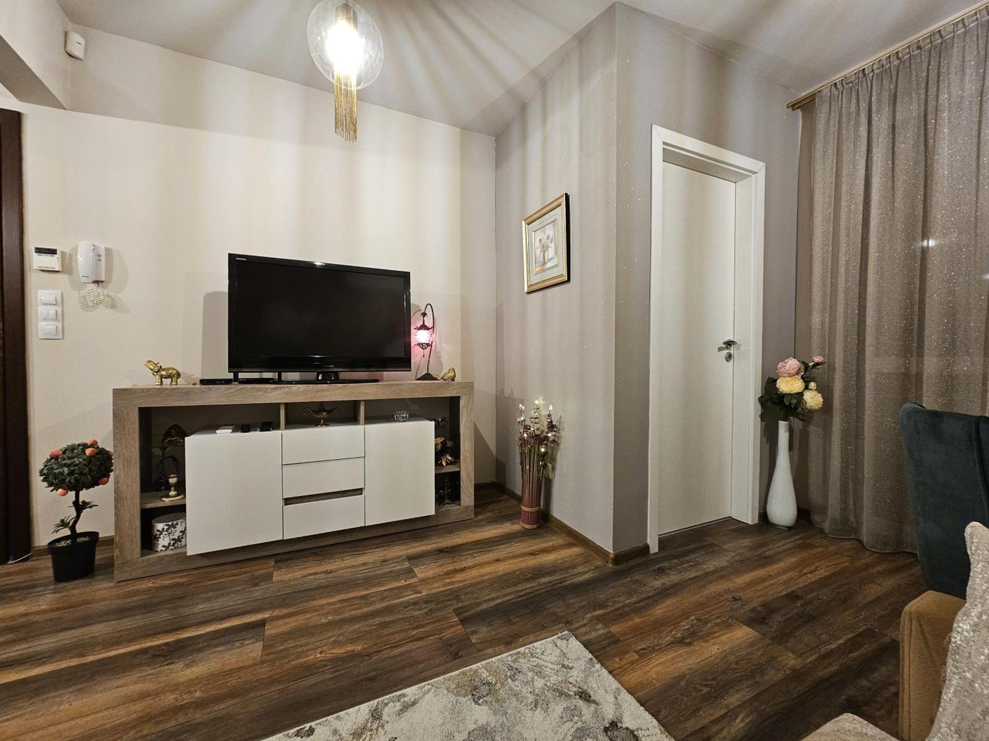 Bright Inn - Holiday & Business Apartment Sofia Exteriör bild