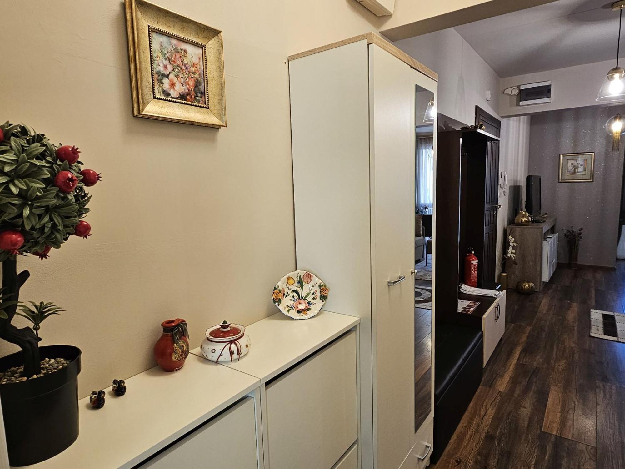 Bright Inn - Holiday & Business Apartment Sofia Exteriör bild