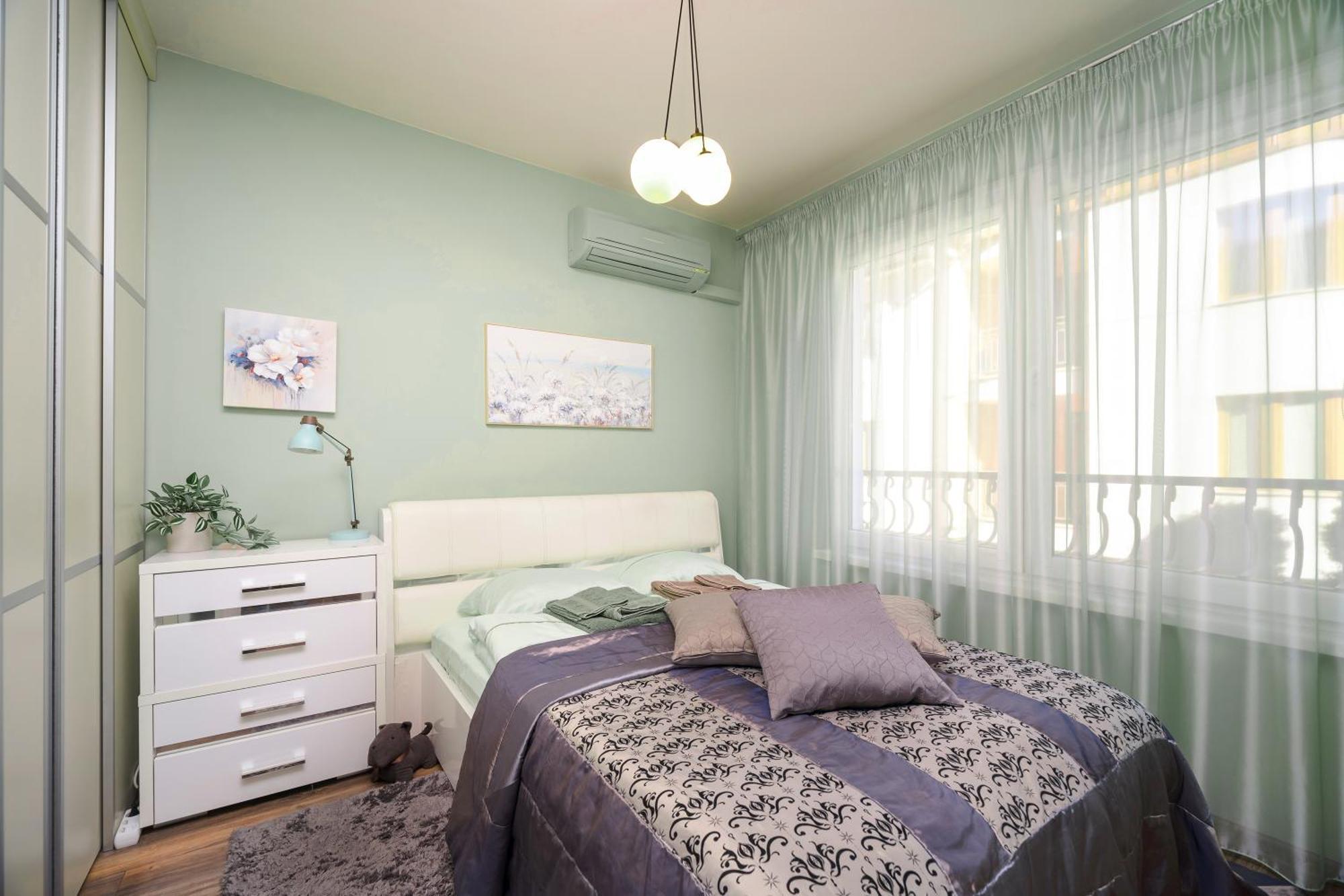 Bright Inn - Holiday & Business Apartment Sofia Exteriör bild